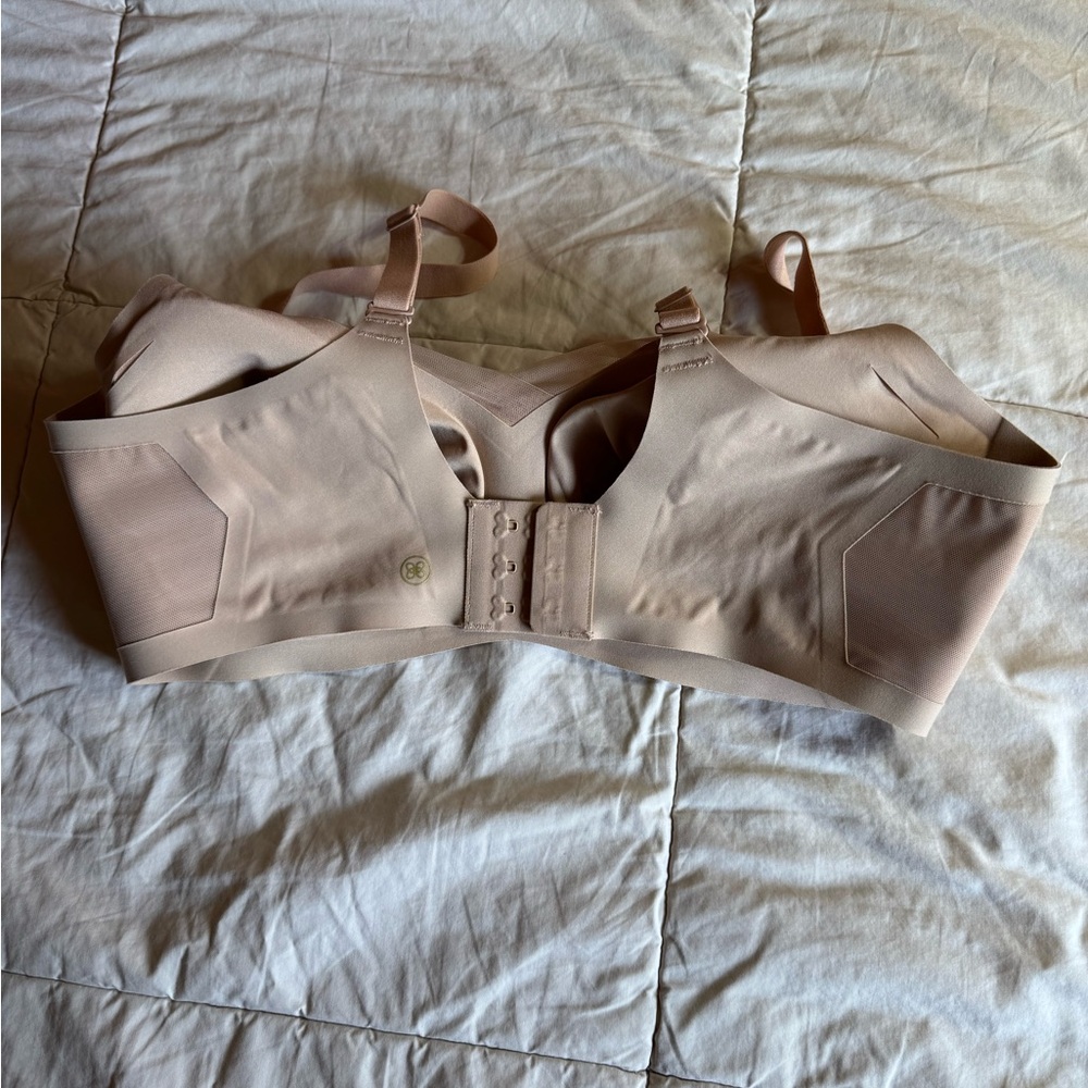 Honeylove Crossover Wireless Bra, Mesh Panels, Sand Beige, Size L 38B/C - Picture 4 of 8